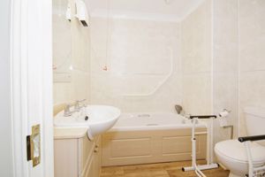 BATHROOM- click for photo gallery